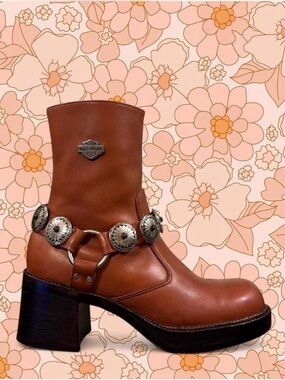 🌸Vintage Harley Davidson Chunky Platform Boots w/ Custom Concho Harnesses🌸